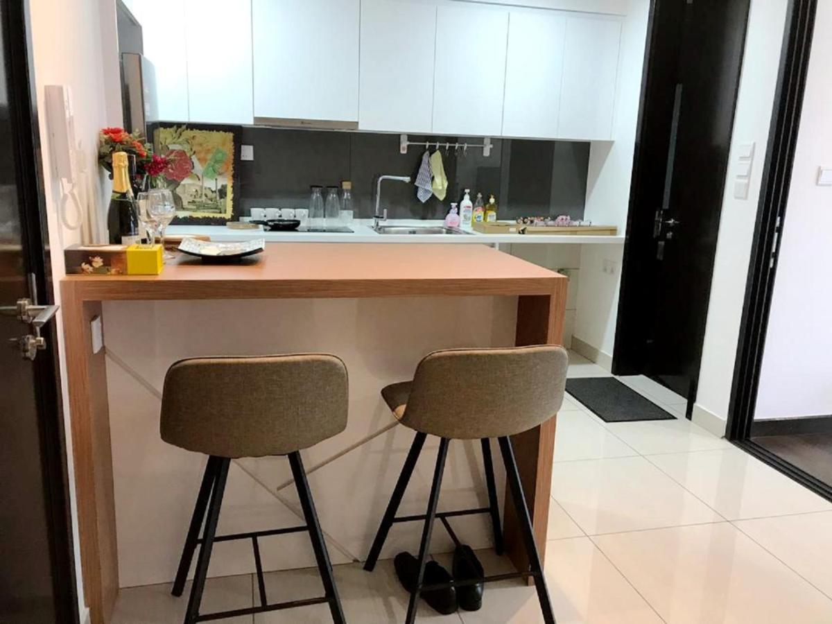 Almas Suites Puteri Harbour Nusajaya  Eksteriør bilde