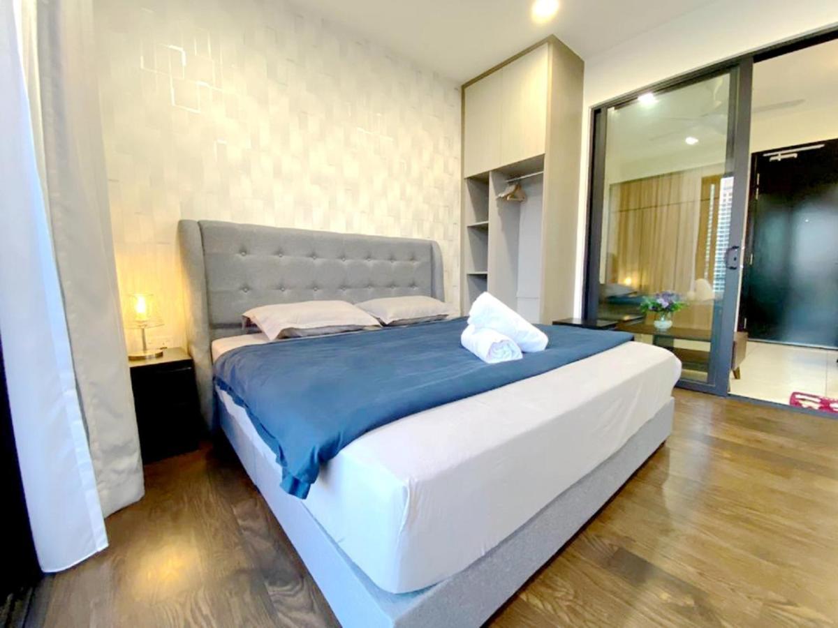 Almas Suites Puteri Harbour Nusajaya  Eksteriør bilde